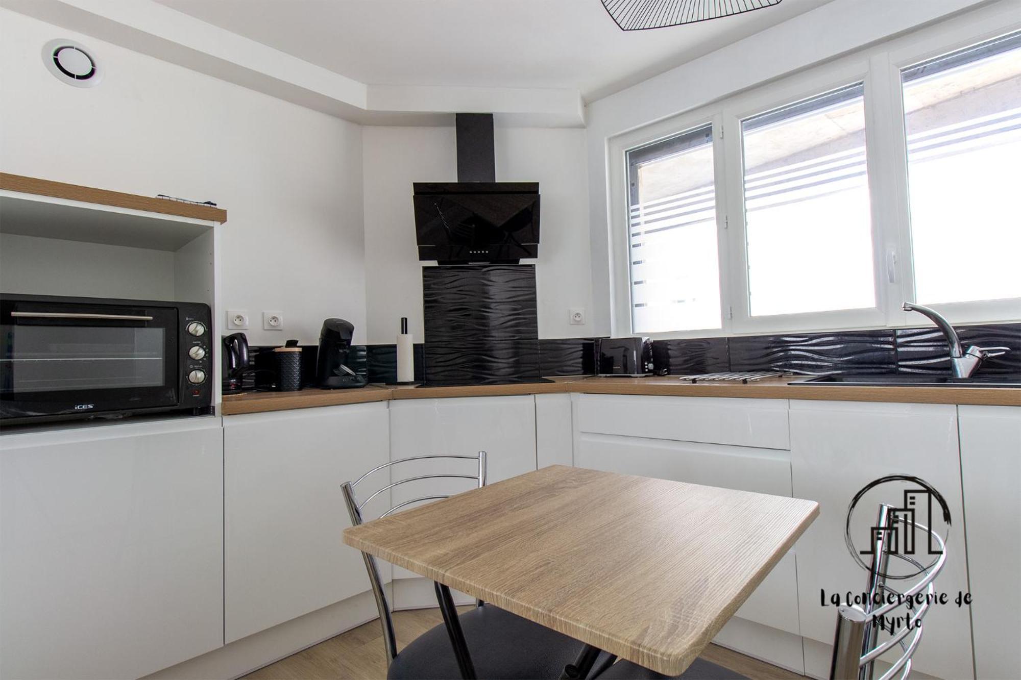 Au Coeur Des Lices Appartement
