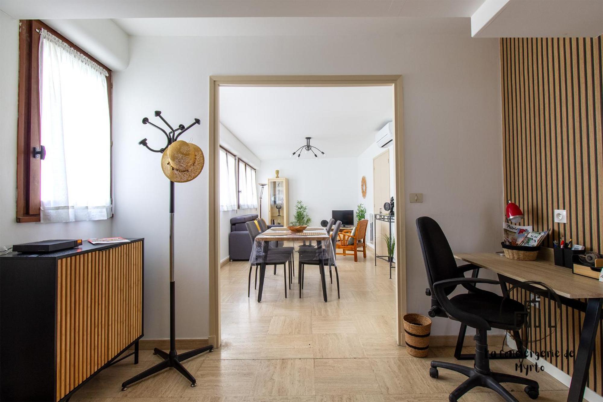 Au Coeur Des Lices Appartement *